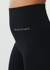 The Lena Seamless Rib Leggings are seamless premium work-out leggings, made with recycled materials.